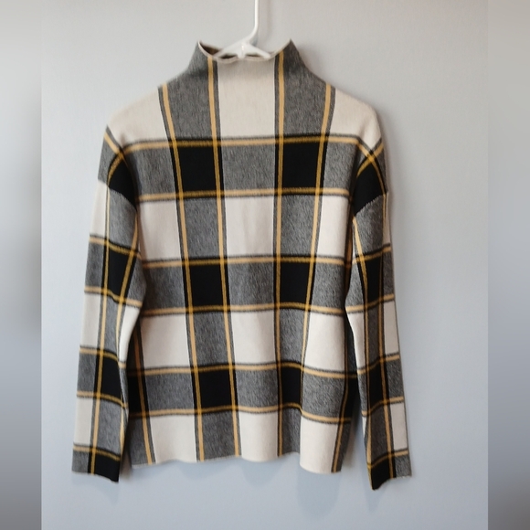 Rachel Zoe Sweaters - Rachel Zoe Viscose Blend Black and Yellow Plaid Sweater Women's Medium Preppy